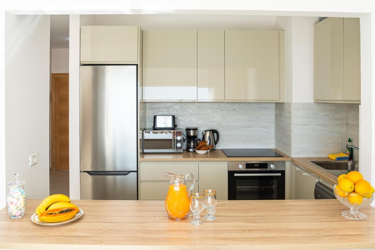 Esmeralda. Lovely And New Apartment Right By The Ocean! Callao Salvaje Eksteriør billede